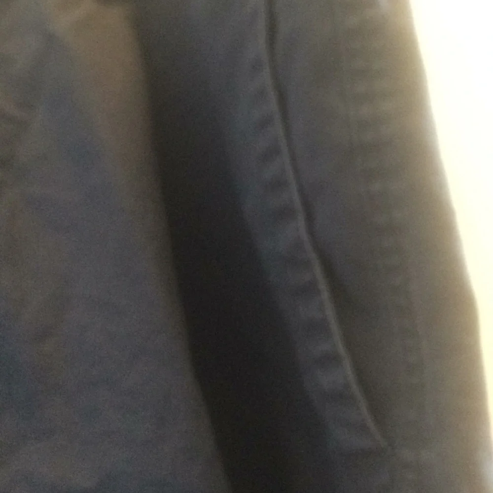 FINAL MARKDOWN Men’s St. John’s Bay Shorts 42